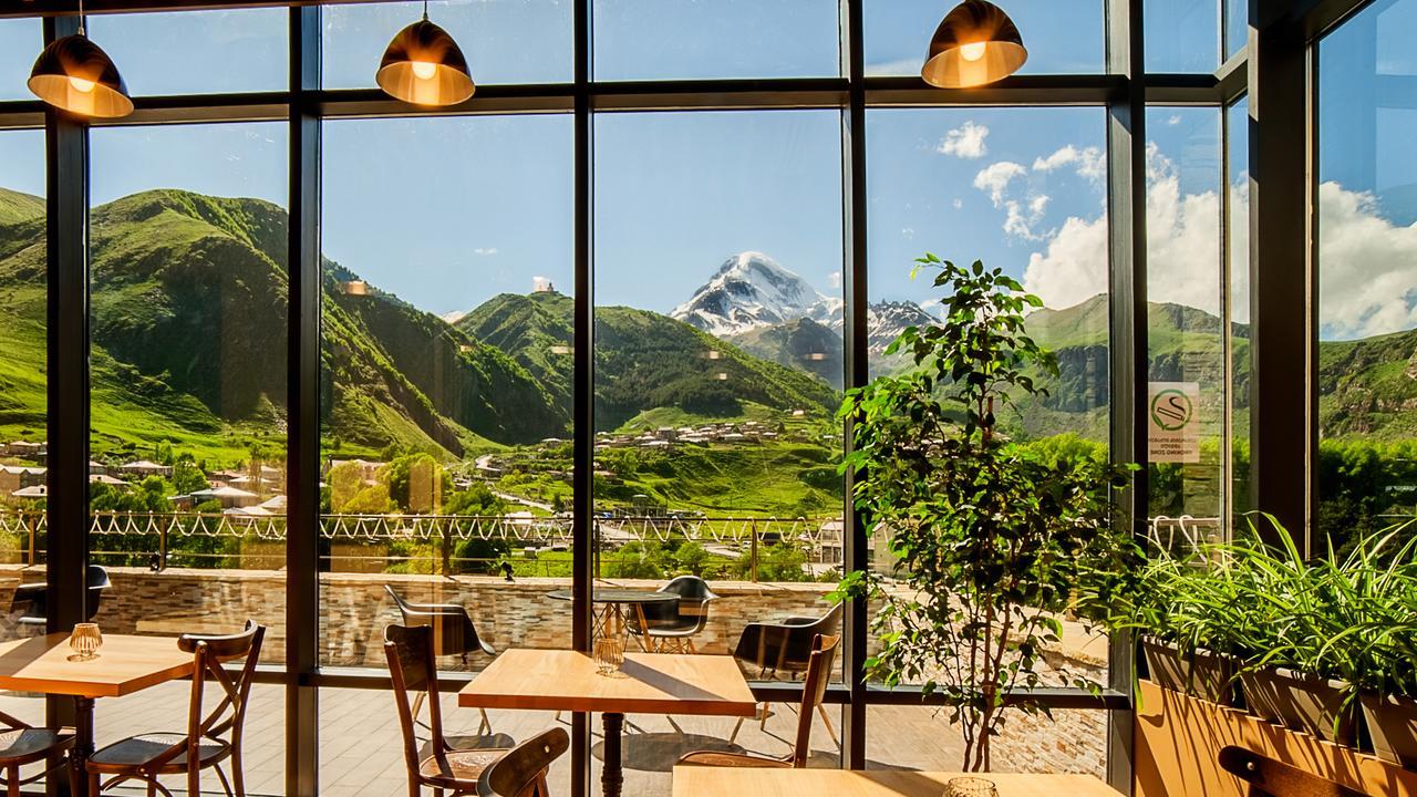 Porta Caucasia Kazbegi Exterior photo